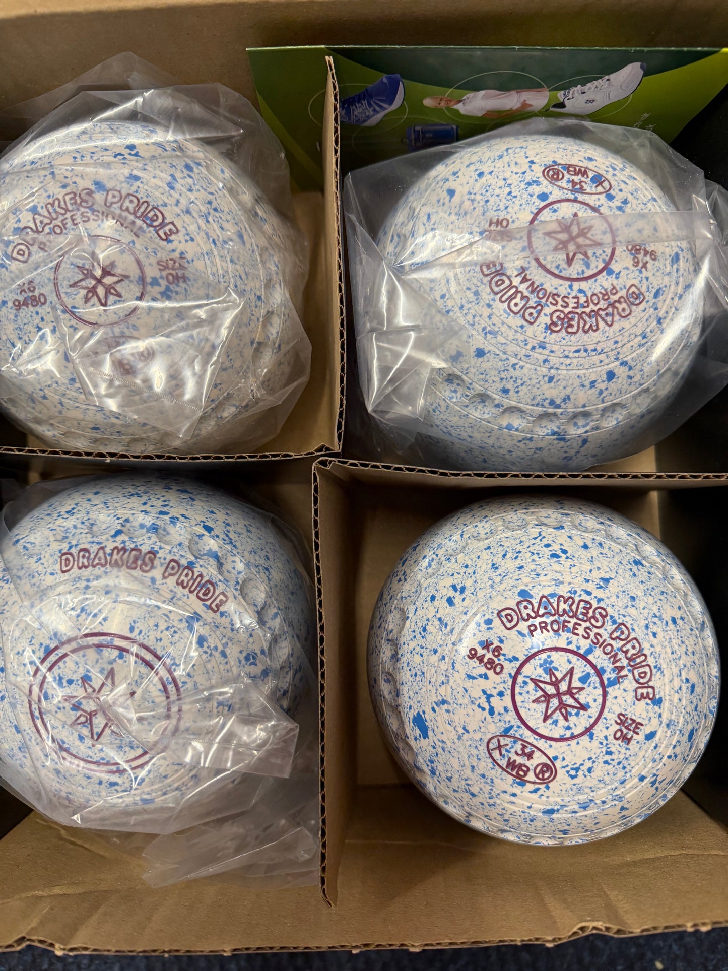 Drakes Professional - Size 0